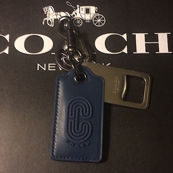 (UNISEX) COACH BOTTLE OPENER KEY FOB / KEYCHAIN - Picture 4 of 11